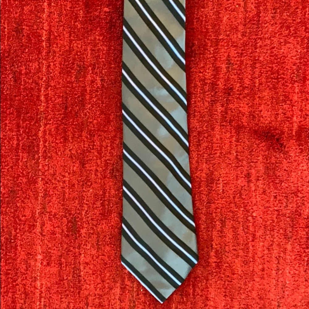 Claiborne Tie